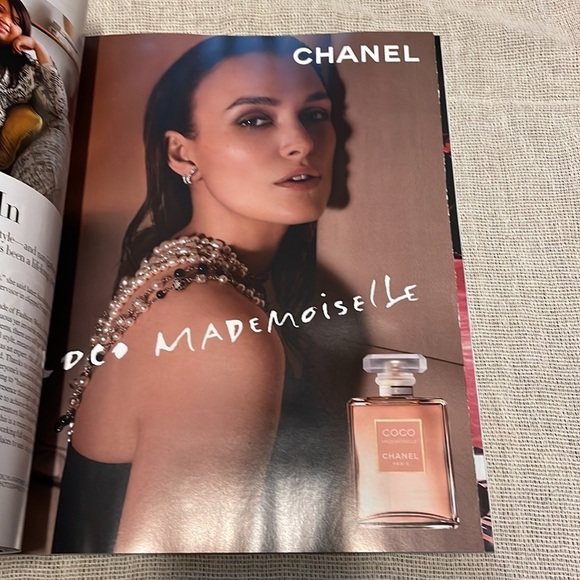 Vogue March 2022 Kim Kardashian Magazine Chanel Tiffany Louis Vuitton Fashion - Picture 8 of 9